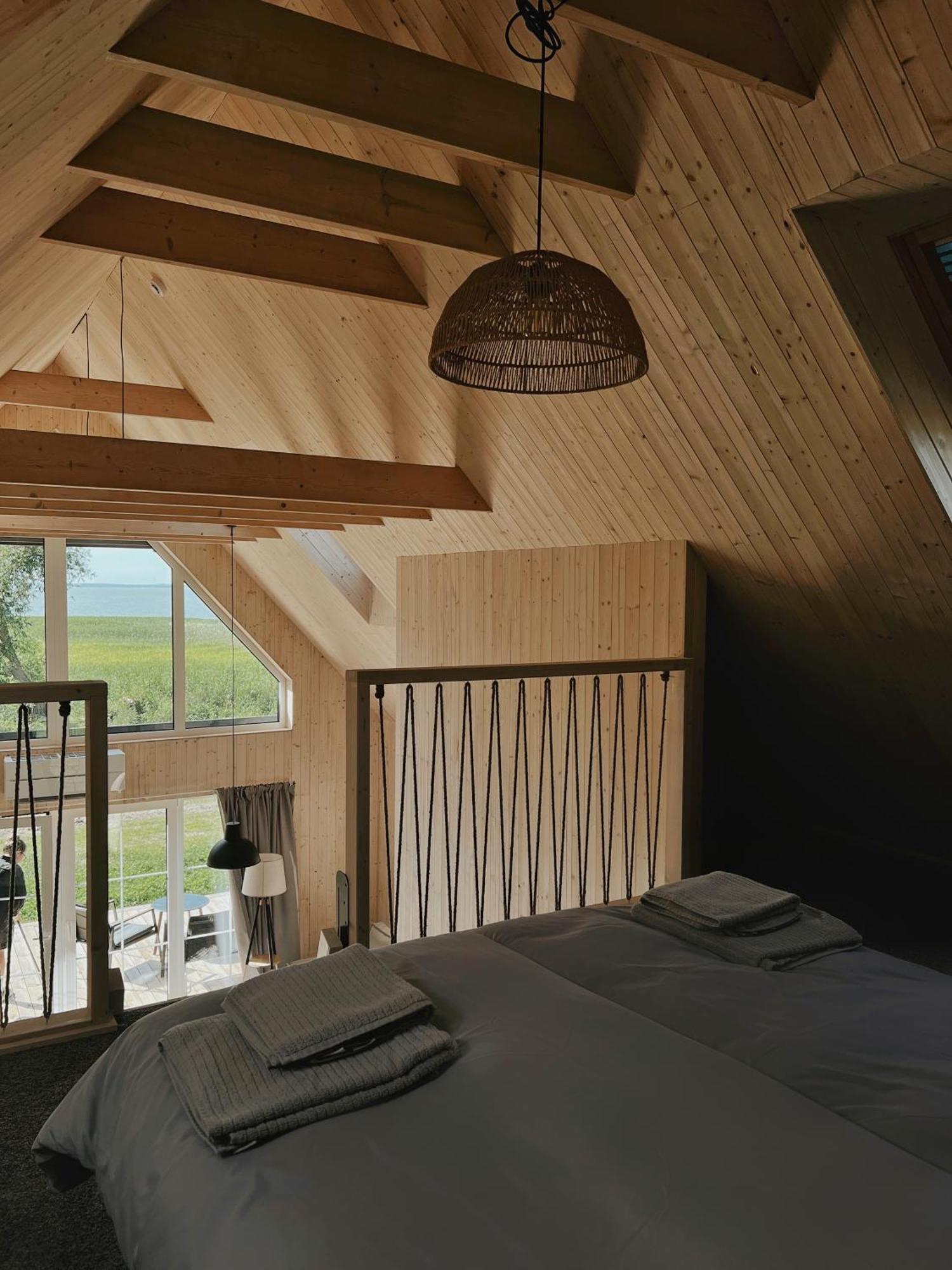 Storm Villas Sturmai Extérieur photo